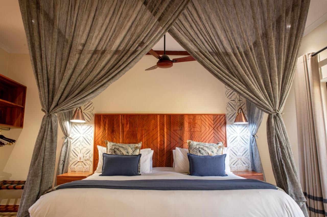 Shongwe Oasis Hotel Air Terjun Victoria Bagian luar foto